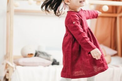 Zo scoor je de perfecte feestjurk voor het kinderfeestje